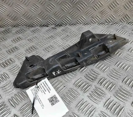 Opel Movano B Front bumper mounting bracket 620430006R