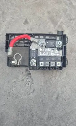 Opel Meriva B Positive cable (battery) 13354390 31012011 525230582