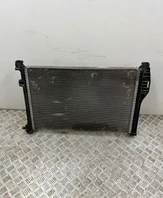 Mercedes-Benz A W176 Coolant radiator A1765000800 CD717003