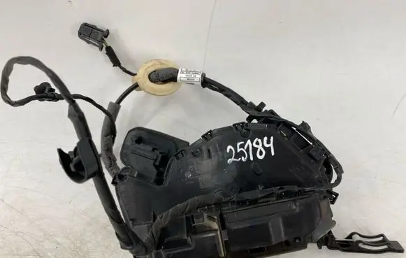 Volkswagen Jetta USA Front door lock 17A837016