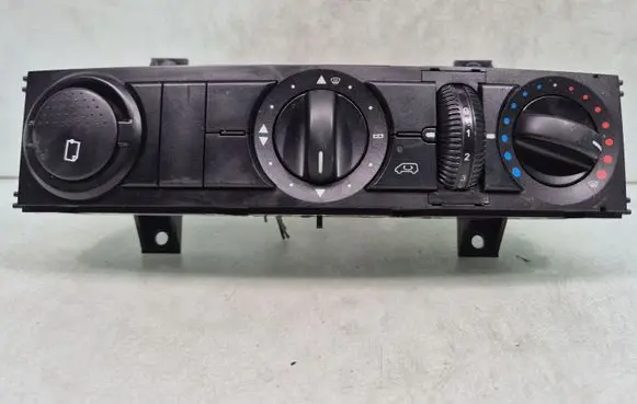 Mercedes-Benz Sprinter W906 Climate control unit A9068300485KZ