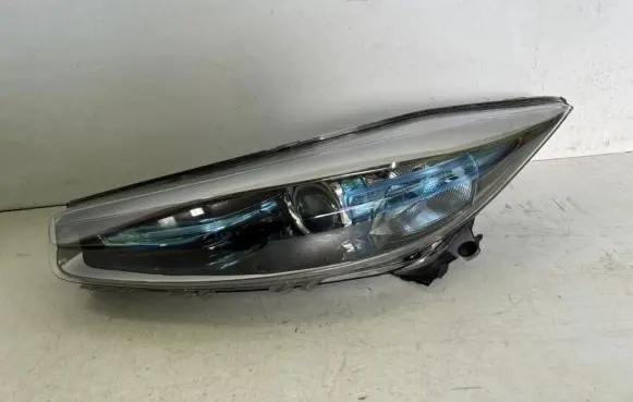 Renault Zoe Headlight/headlamp 260605036r