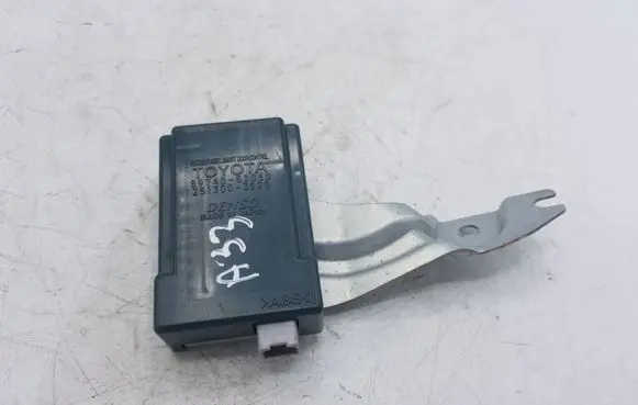 Lexus IS 220D-250-350 Door control unit/module 8974053060 2513003520