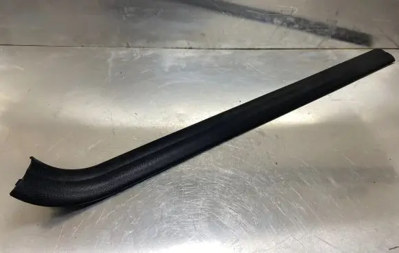 BMW 1 E81 E87 Front sill trim cover 51477058147