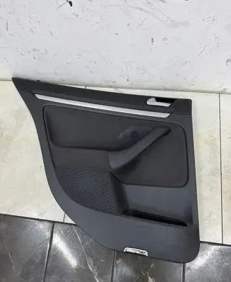 Volkswagen Jetta V Rear door card panel trim 1K4868115 T0025008 P0104310