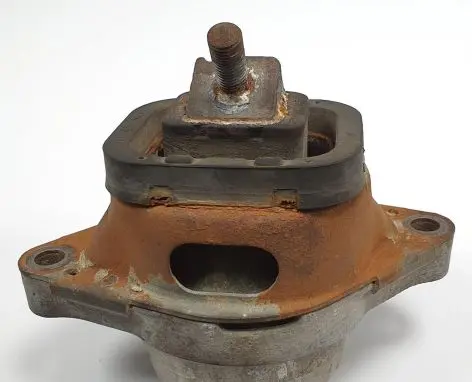 Land Rover Range Rover L322 Engine mount vacuum valve KKB500740