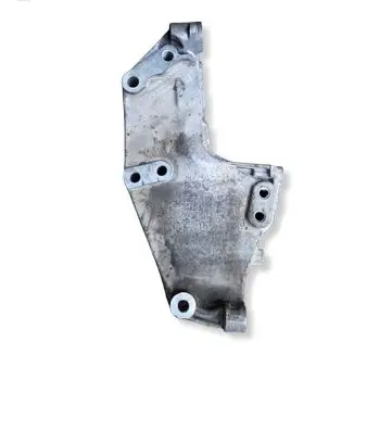 Renault Laguna III Engine mounting bracket 8200399938
