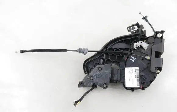 Volvo V50 Rear door lock 30753674