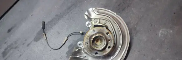 BMW 4 F32 F33 Front wheel hub 6858312 19876810