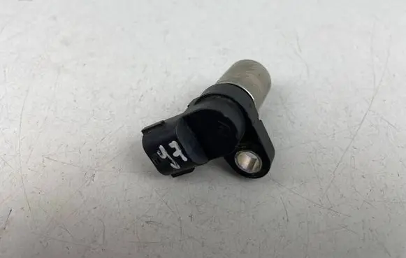 Subaru Impreza II Crankshaft position sensor 6710