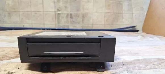 Navigation unit CD/DVD player