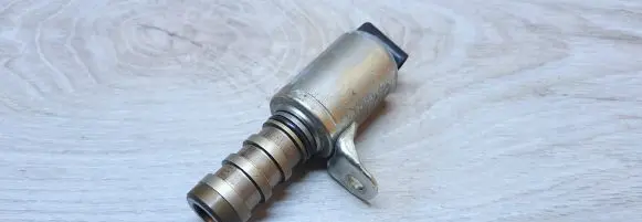 Camshaft vanos timing valve