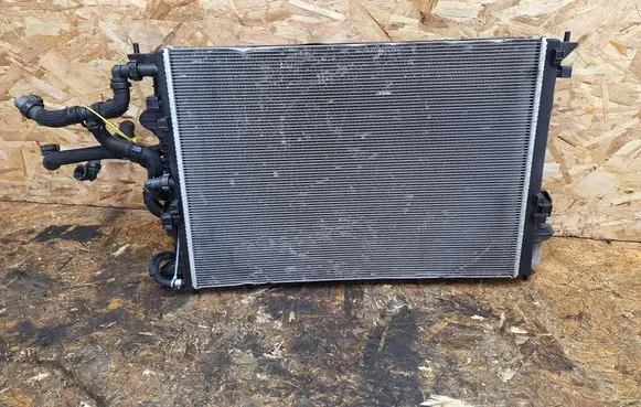Nissan Qashqai Radiator set 