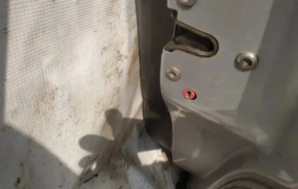 Opel Astra G Rear door lock 
