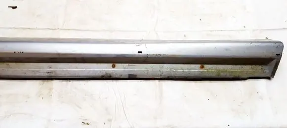 Mitsubishi Lancer Sill mr380004