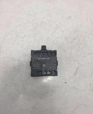 Mercedes-Benz CLA C117 X117 W117 Door control unit/module A1669000518 A1669013901 A1669025408