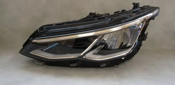 Volkswagen Golf VIII Headlight/headlamp 5H1941005B 8991VR4AAG03 90150890