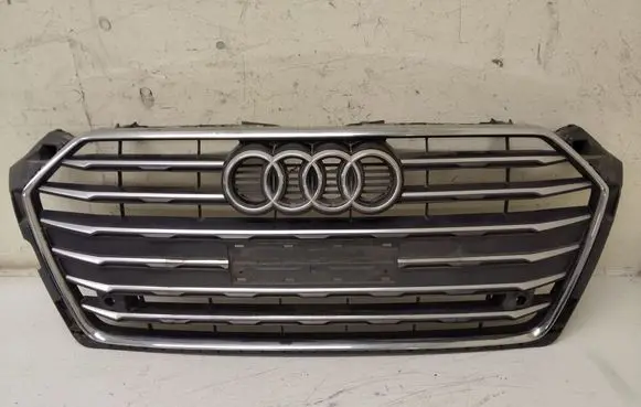 Audi A5 Front grill 8W6853651