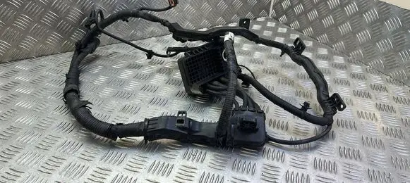 Hyundai i40 Positive cable (battery) 91851-3Z030