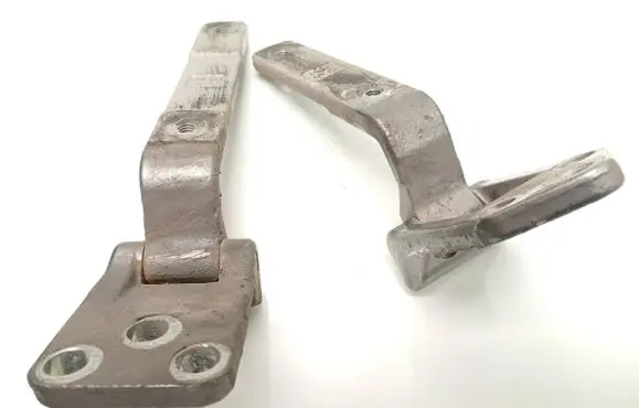Nissan NV200 Loading door hinge set 14111209
