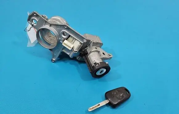 Opel Astra H Ignition lock IMPRK1578405