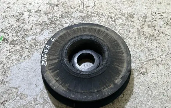 Opel Zafira A Crankshaft gear 