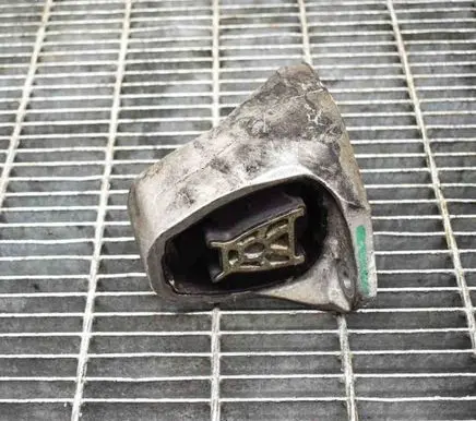 Volvo XC90 Gearbox mount 31339953