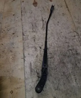 Audi A4 S4 B8 8K Front wiper blade arm 8K1955407