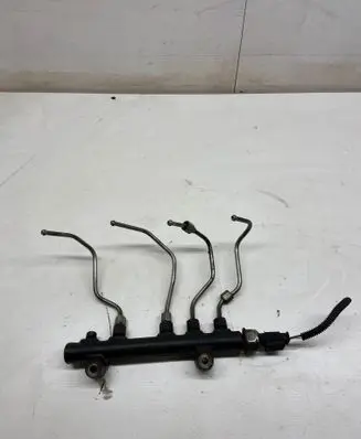 Citroen C4 Grand Picasso Fuel main line pipe 9684753080