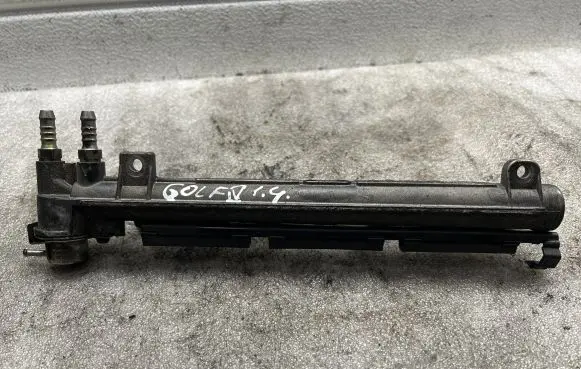 Volkswagen Golf IV Fuel main line pipe 036133319