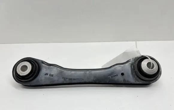 BMW 5 G30 G31 Rear upper control arm/wishbone 6867537