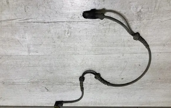 Renault Megane IV ABS brake wheel speed sensor 479103473r
