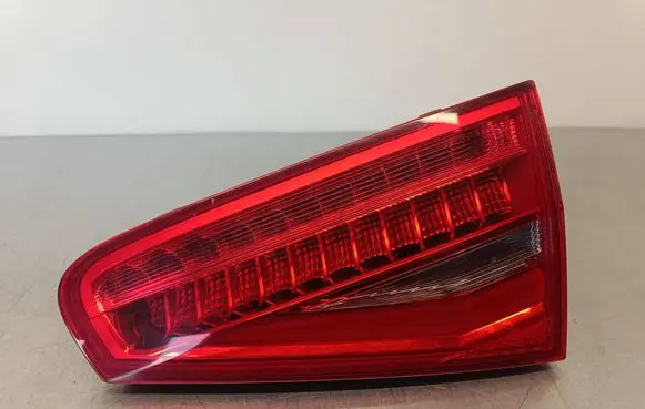 Audi A4 S4 B8 8K Tailgate rear/tail lights 8K5945094AC