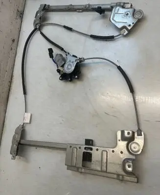 Mitsubishi Canter Front door window regulator with motor 32132