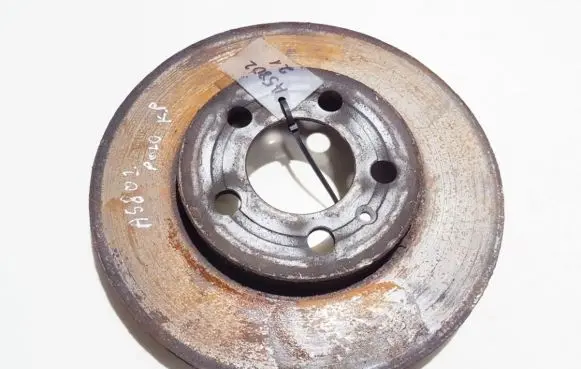 Skoda Fabia Mk1 (6Y) Front brake disc ventiliuojamas
