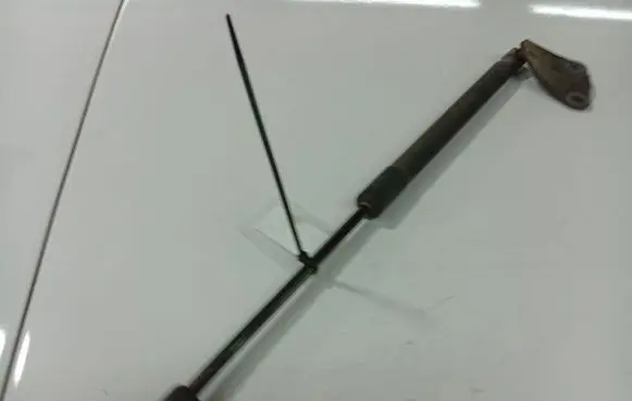 Skoda Roomster (5J) Tailgate/trunk strut/damper 