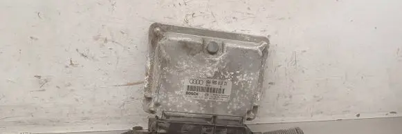 Audi A3 S3 8L Engine control unit/module 0261206515 06A906018CK