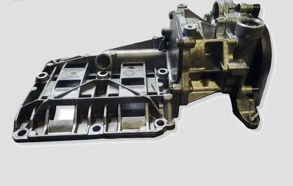 BMW 1 E81 E87 Oil pump 7798014 08082501051