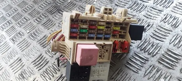 Opel Movano B Fuse module 8200574970 8200574970C