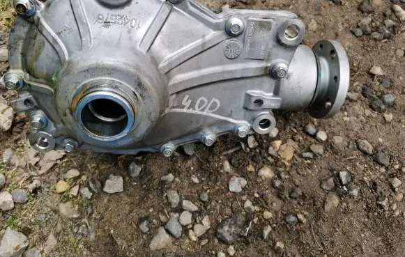 BMW X3 G01 Front differential 10425761