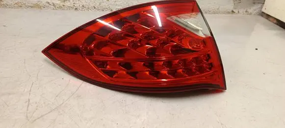 Porsche Cayenne (92A) Rear/tail lights 7p5945095t