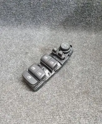BMW 5 G30 G31 Electric window control switch 6832729 118621