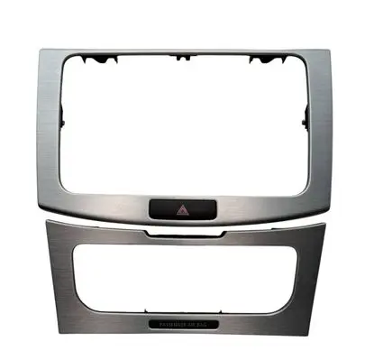 Volkswagen PASSAT B7 Radio/GPS head unit trim 3AA858069
