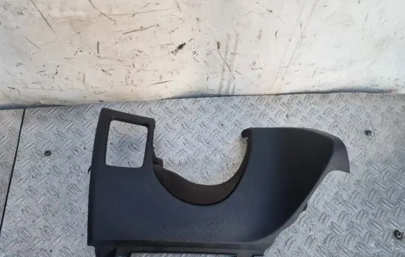BMW 1 E81 E87 Dashboard lower bottom trim panel 6982670 6962636 51456962636