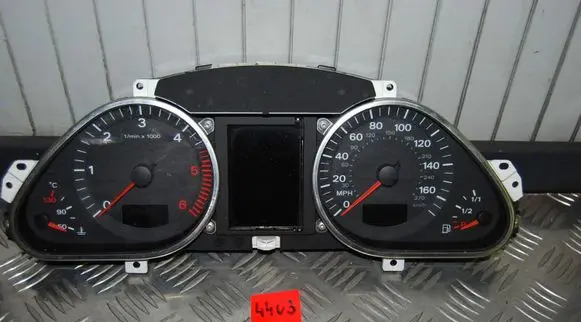 Audi A6 S6 C6 4F Speedometer (instrument cluster) 4F0920950L
