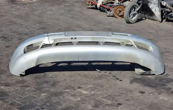 Mercedes-Benz Vito Viano W638 Front bumper 9744
