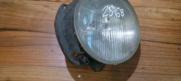 Volkswagen Polo II 86C 2F Headlight/headlamp 1305602066 nera