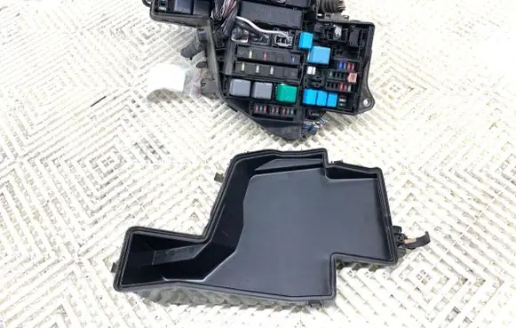 Lexus GS 300 350 430 450H Fuse box set