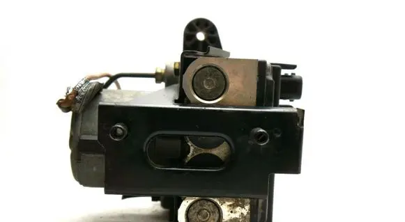 BMW 7 E38 ABS Pump 0265213010