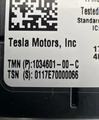 Tesla Model X Tire pressure control unit 103460100C 0117E70000066